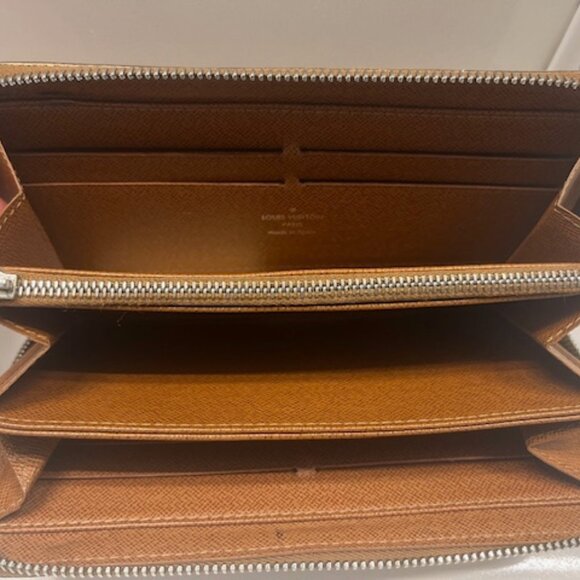 Authentic Louis Vuitton Camel Tan Brown Epi Leather Long Zip Zippy Wallet - Picture 2 of 6